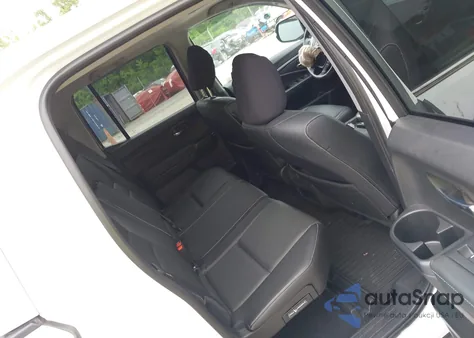 2023 Honda Ridgeline Rtl-E z USA, uszkodzony, nr VIN 5FPYK3F72PB031630